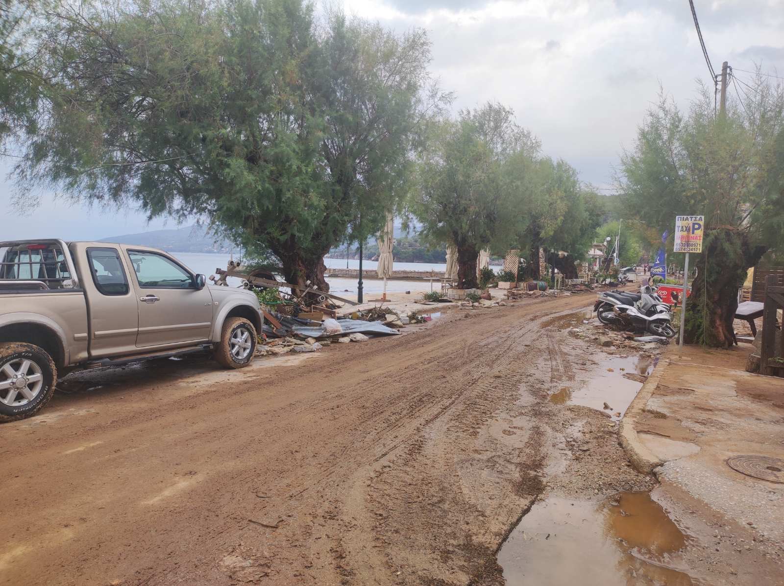 Πήλιο: «Δεν υπάρχουν δρόμοι πια»-12