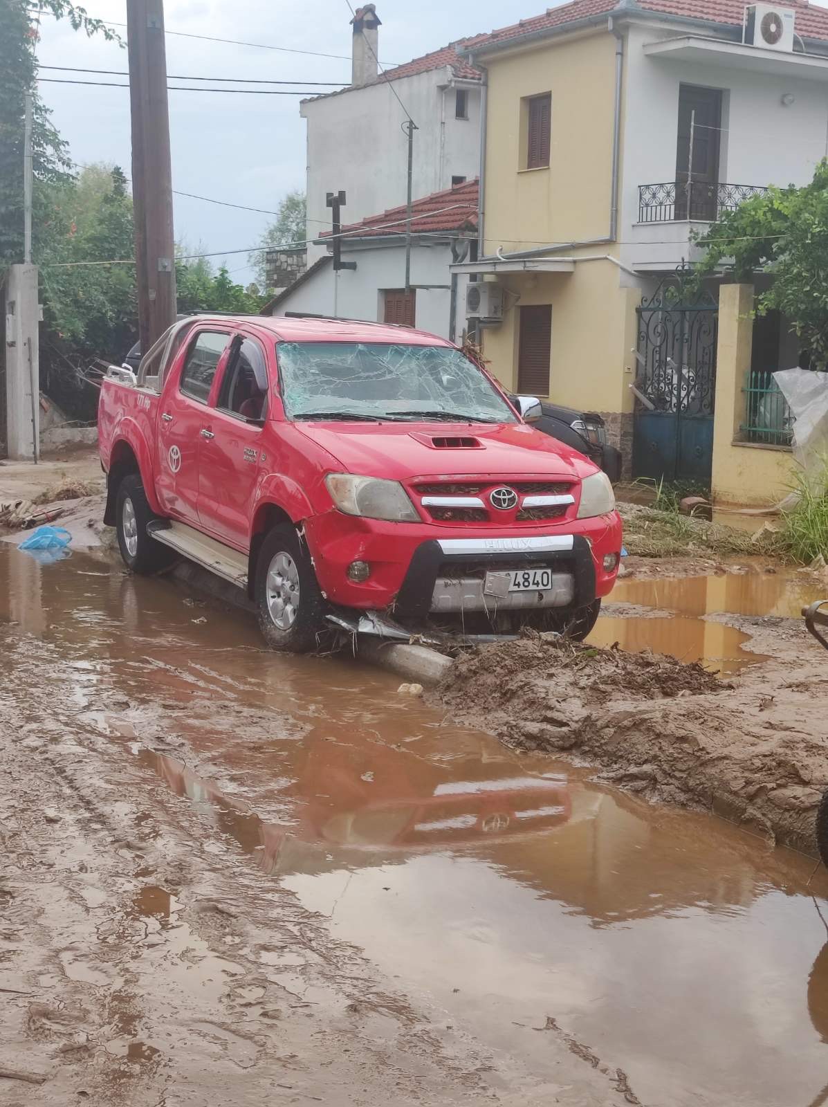 Πήλιο: «Δεν υπάρχουν δρόμοι πια»-11