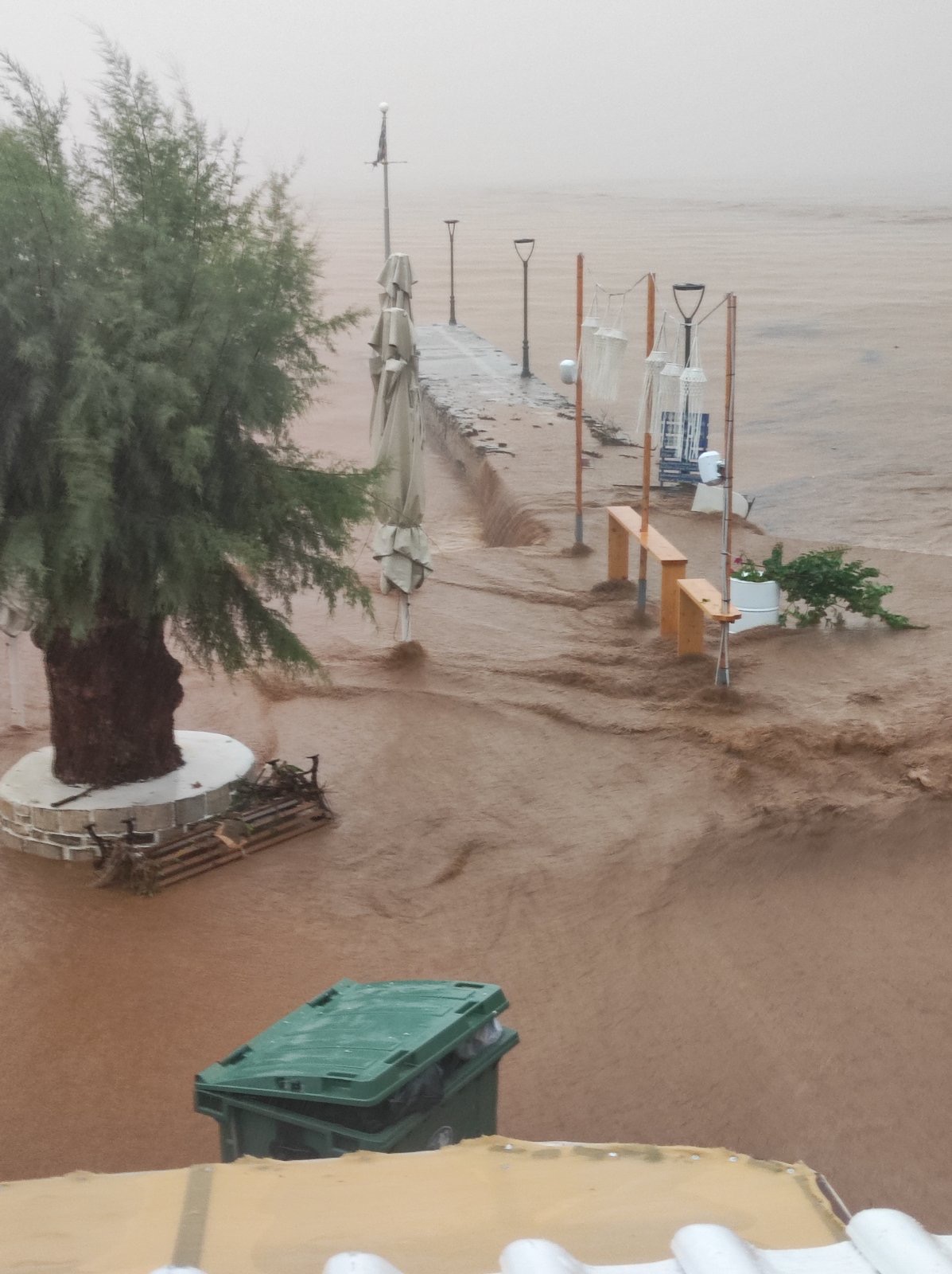 Πήλιο: «Δεν υπάρχουν δρόμοι πια»-1
