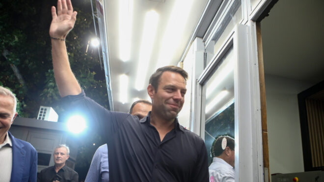 κασσελάκης-εγινε-το-πρώτο-βήμα-για-να-α-562621873