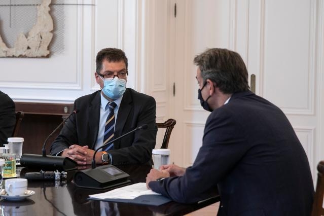 Γιάνες Λέναρτσιτς στην «Κ»: «Καμία χώρα δεν θα μπορούσε να αντέξει μόνη της αυτό που συνέβη στην Ελλάδα»-1