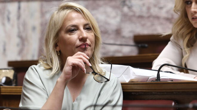 βουλή-ομόφωνη-απόφαση-για-άρση-ασυλία-562629418