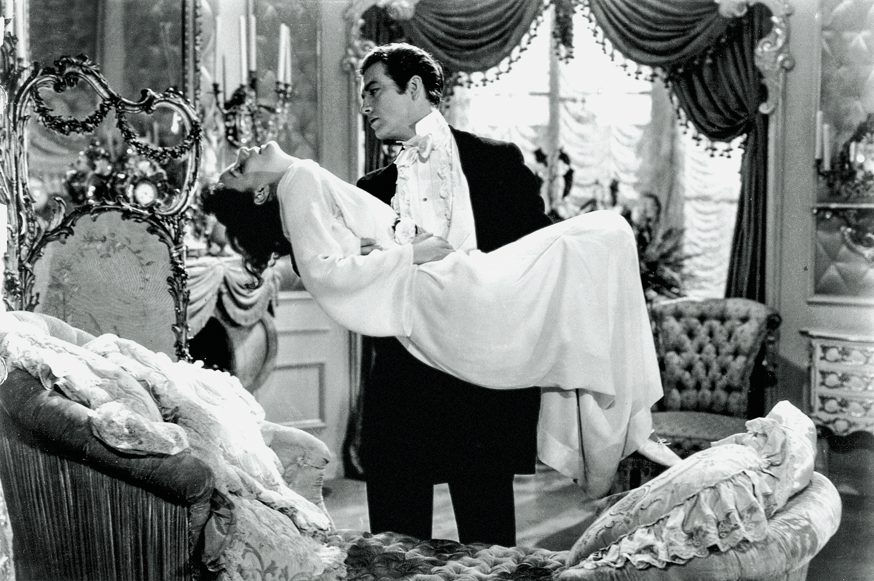 Γκρέτα Γκάρμπο – Μια αφήγηση για τη ζωή της-14