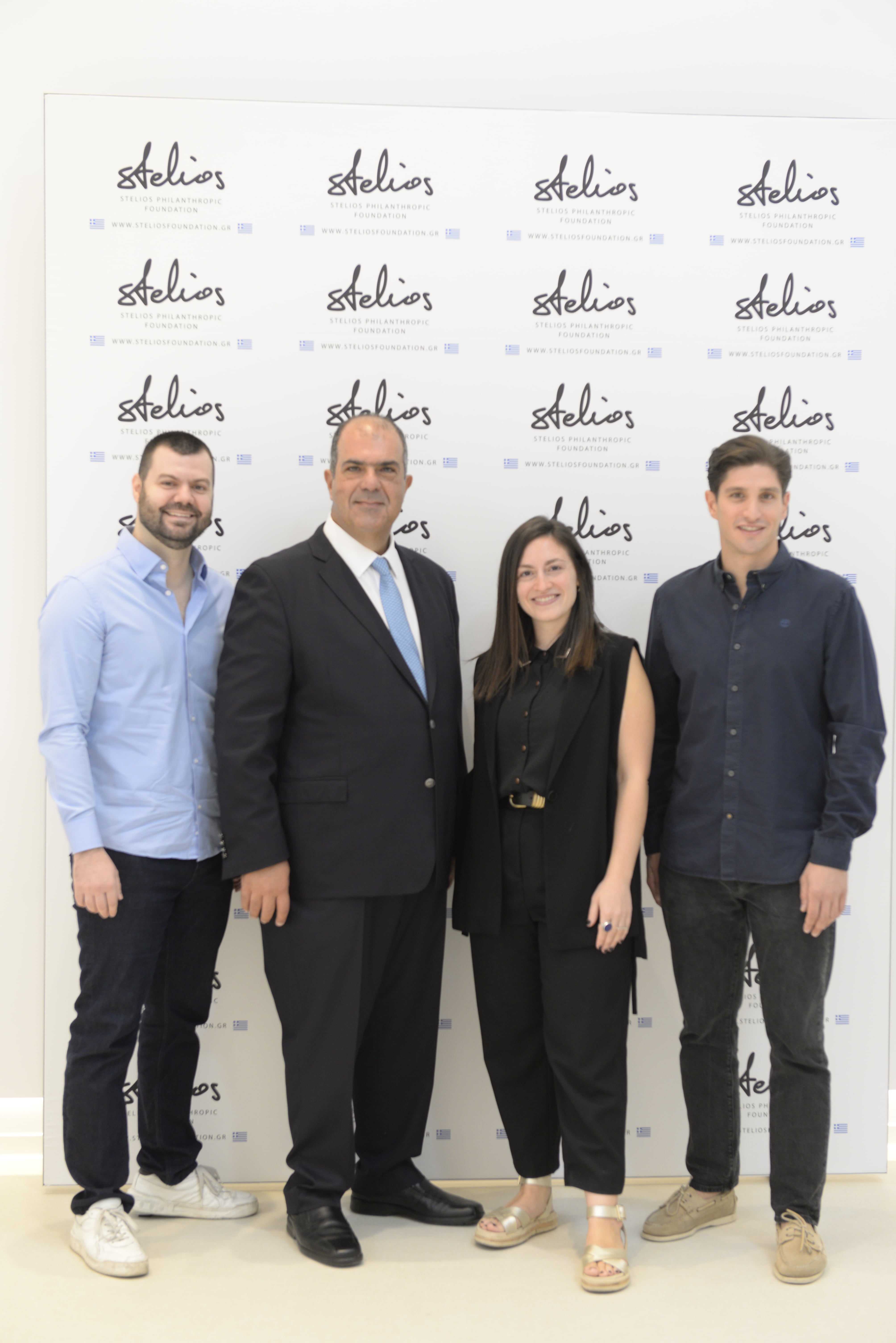 STELIOS AWARDS FOR YOUNG ENTREPRENEURS IN GREECE Ο Sir Στέλιος Χατζηιωάννου βράβευσε για 14η χρονιά τους Νέους Επιχειρηματίες-5