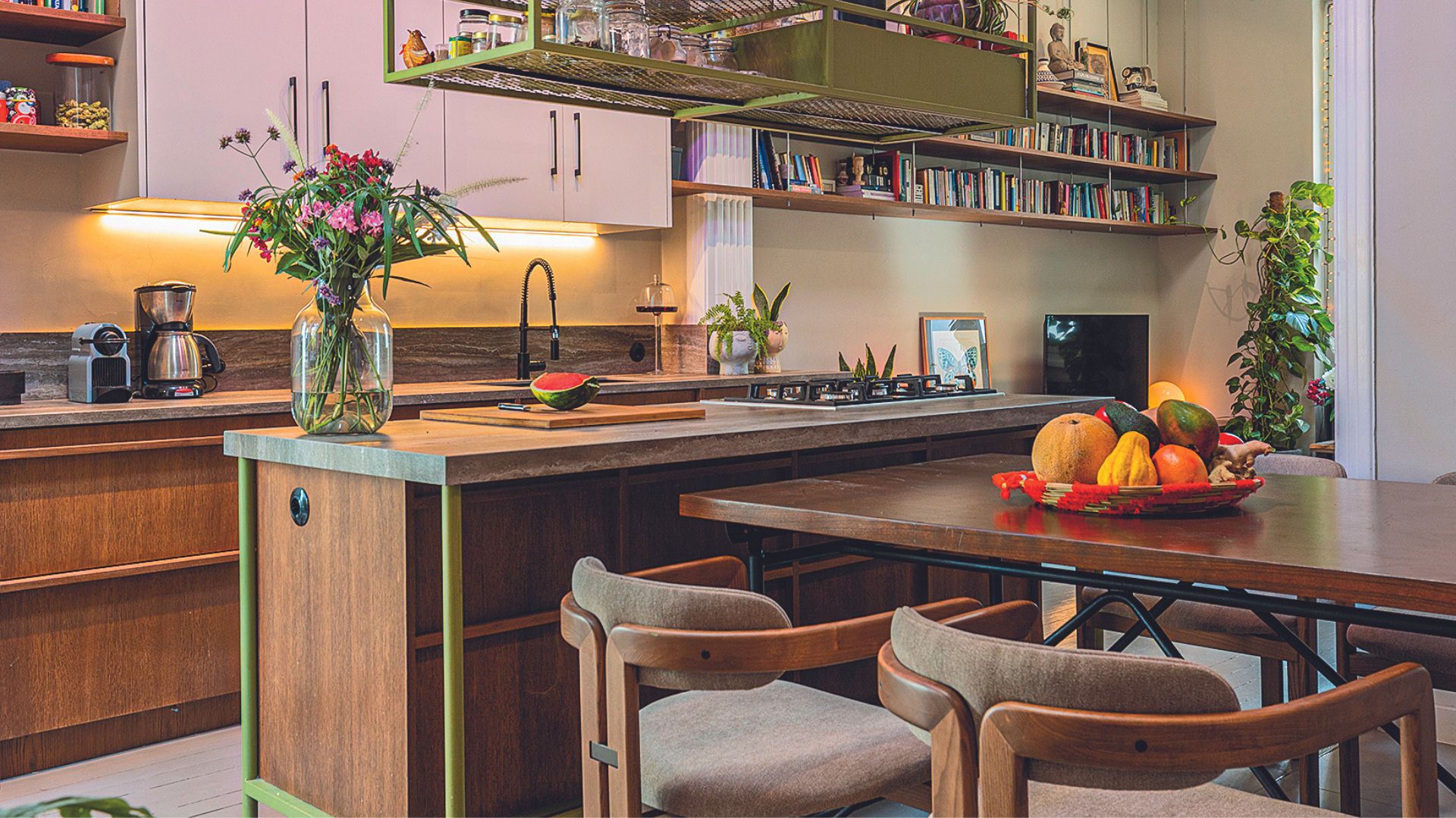 My space: Εξωτική γοητεία σε μια μονοκατοικία του ’30 στο Μετς-2