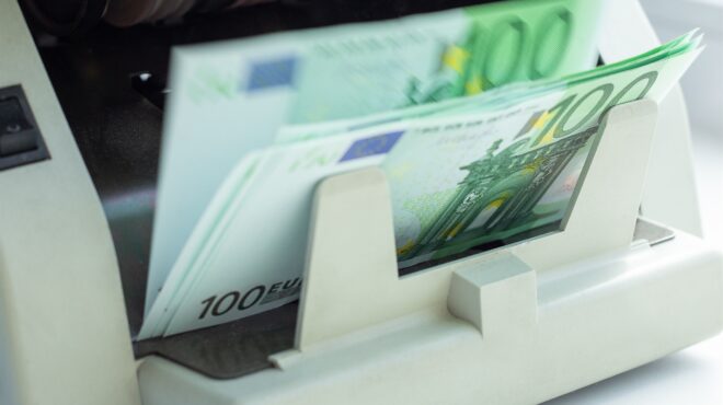 ταχύτερη-πληρωμή-πιστώσεων-ζητάει-το-42-562615450