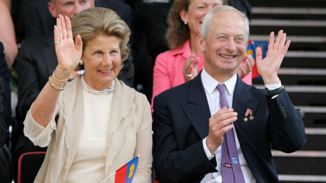 η-πλουσιότερη-βασιλική-οικογένεια-στ-562646578