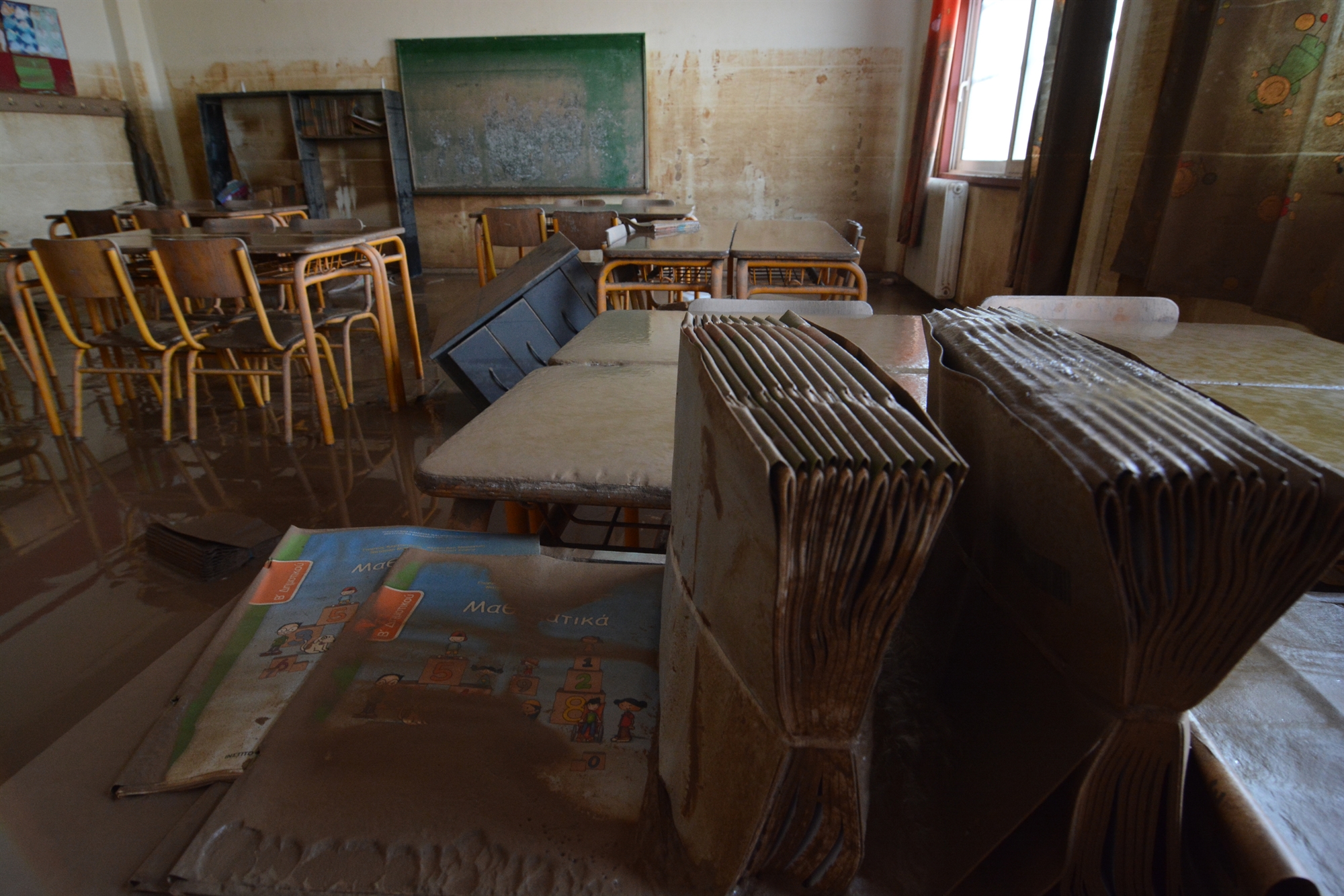 Θεσσαλία: Οι πληγές των σχολείων και το τραύμα των παιδιών-1