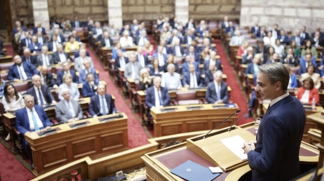 ν-δ-πρώτα-πυρά-εναντίον-κασσελάκη-562642660