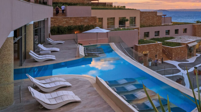 αντιδράσεις-ξενοδόχων-για-την-αύξηση-562624030