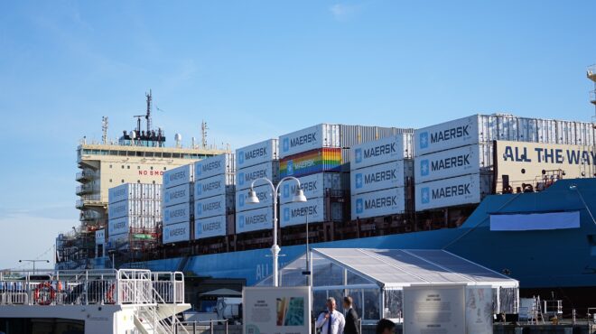 h-maersk-παρουσίασε-το-πρώτο-πράσινο-πλοίο-με-562617655