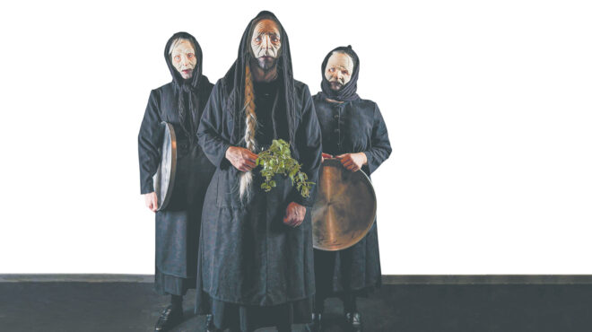 ζωές-γυναικών-που-δεν-μίλησαν-ποτέ-562646767