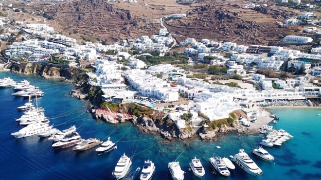 στην-ελλάδα-μία-στις-τρεις-θαλαμηγούς-562595596