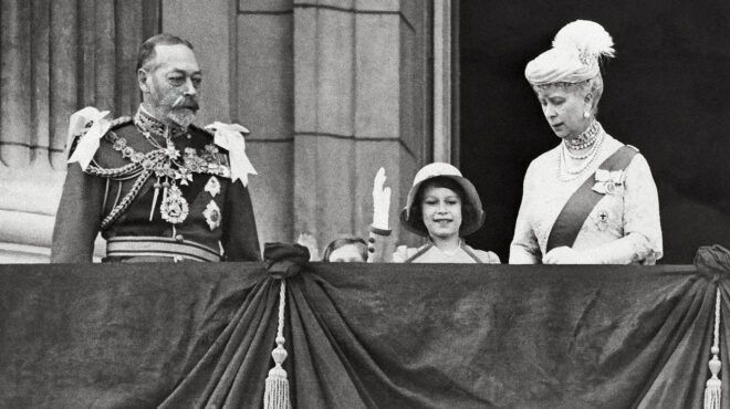 αργυρούν-ιωβηλαίον-25-έτη-βασιλείας-τ-562627069