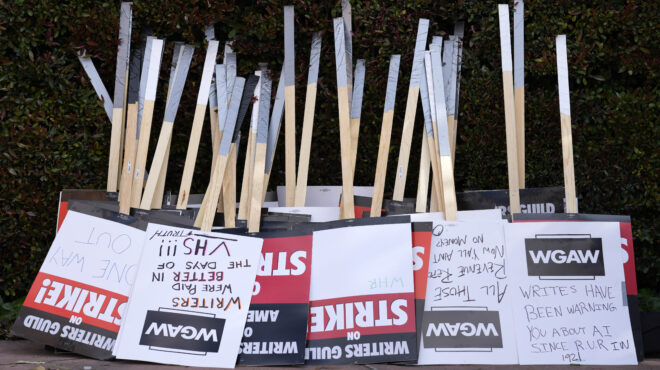 χόλιγουντ-οι-σεναριογράφοι-καλούν-σε-562638658