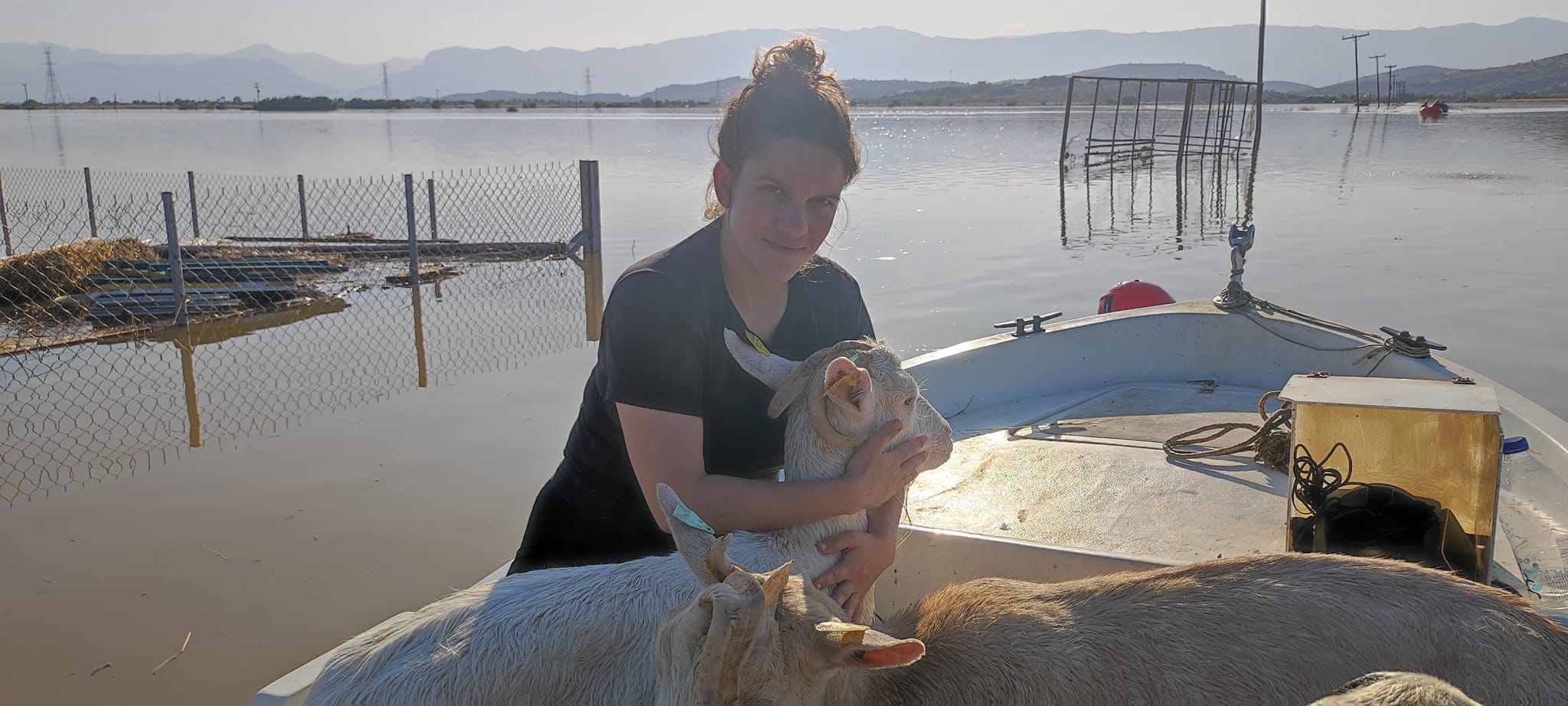 Η επόμενη μέρα στον Κάμπο: «Θα πάρει χρόνια αλλά θα ξαναστήσουμε τη φάρμα μας»-6