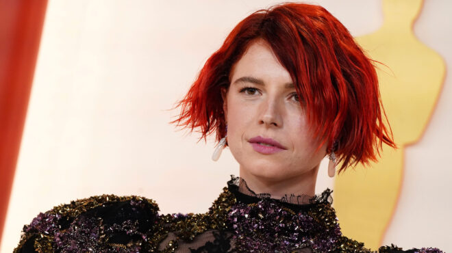 στο-τρέιλερ-του-fingernails-ο-έρωτας-περνά-από-562639366