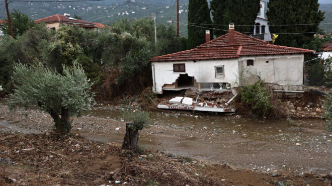 μήνυμα-του-112-για-απομάκρυνση-των-κατοί-562608778