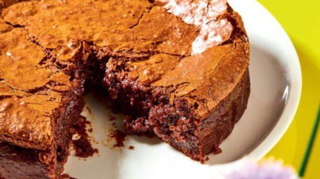 κέικ-λάβα-σοκολάτας-562615672