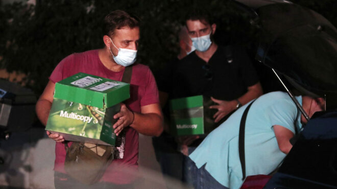 κολωνάκι-εντοπίστηκε-οπλοστάσιο-σε-α-562637797