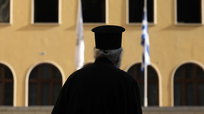 ηράκλειο-κατασχέθηκαν-παλιές-εικόνε-562594081