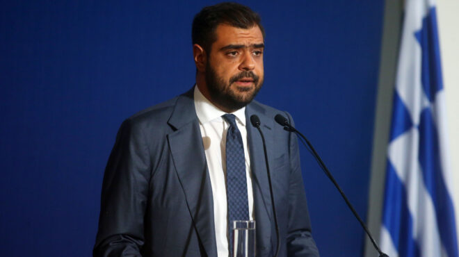 παύλος-μαρινάκης-δεν-θα-μείνει-κανείς-562609129