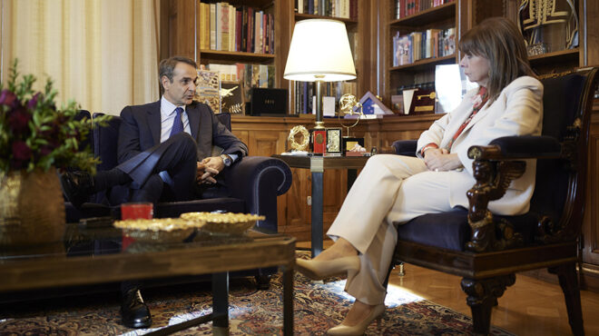 συνάντηση-μητσοτάκη-σακελλαροπούλ-562598791