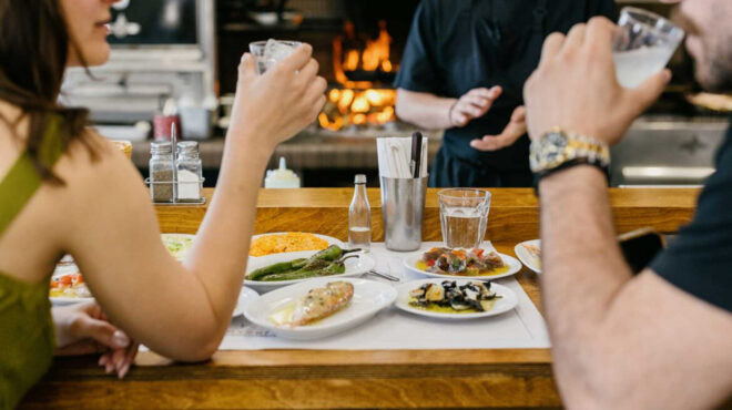 στον-καρακατσάνη-το-ιστορικό-τσιπουρ-562593196