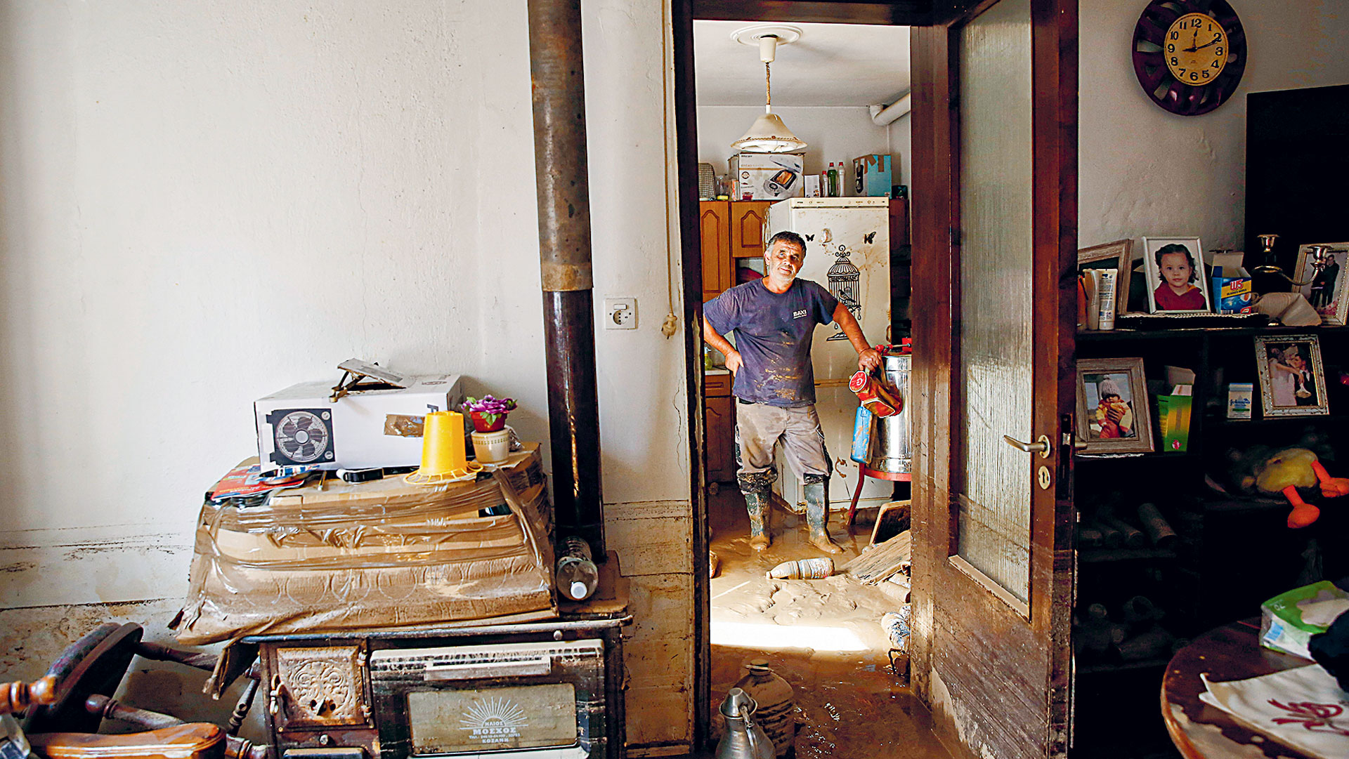 Η γη δεν άντεχε πια ούτε σταγόνα-3