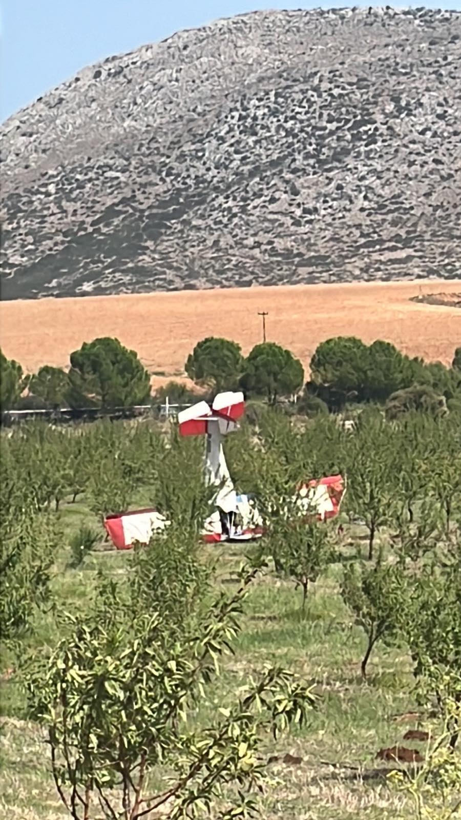 Θήβα: Εικόνες από το σημείο συντριβής του αεροσκάφους-1