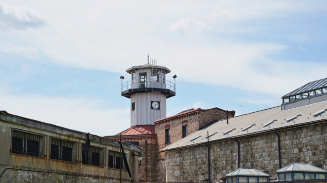 ηπα-οι-αρχές-αναζητούν-έναν-επικίνδυν-562602184