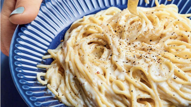 σπαγγέτι-alfredo-από-την-κρήτη-με-φρέσκια-μ-562593799