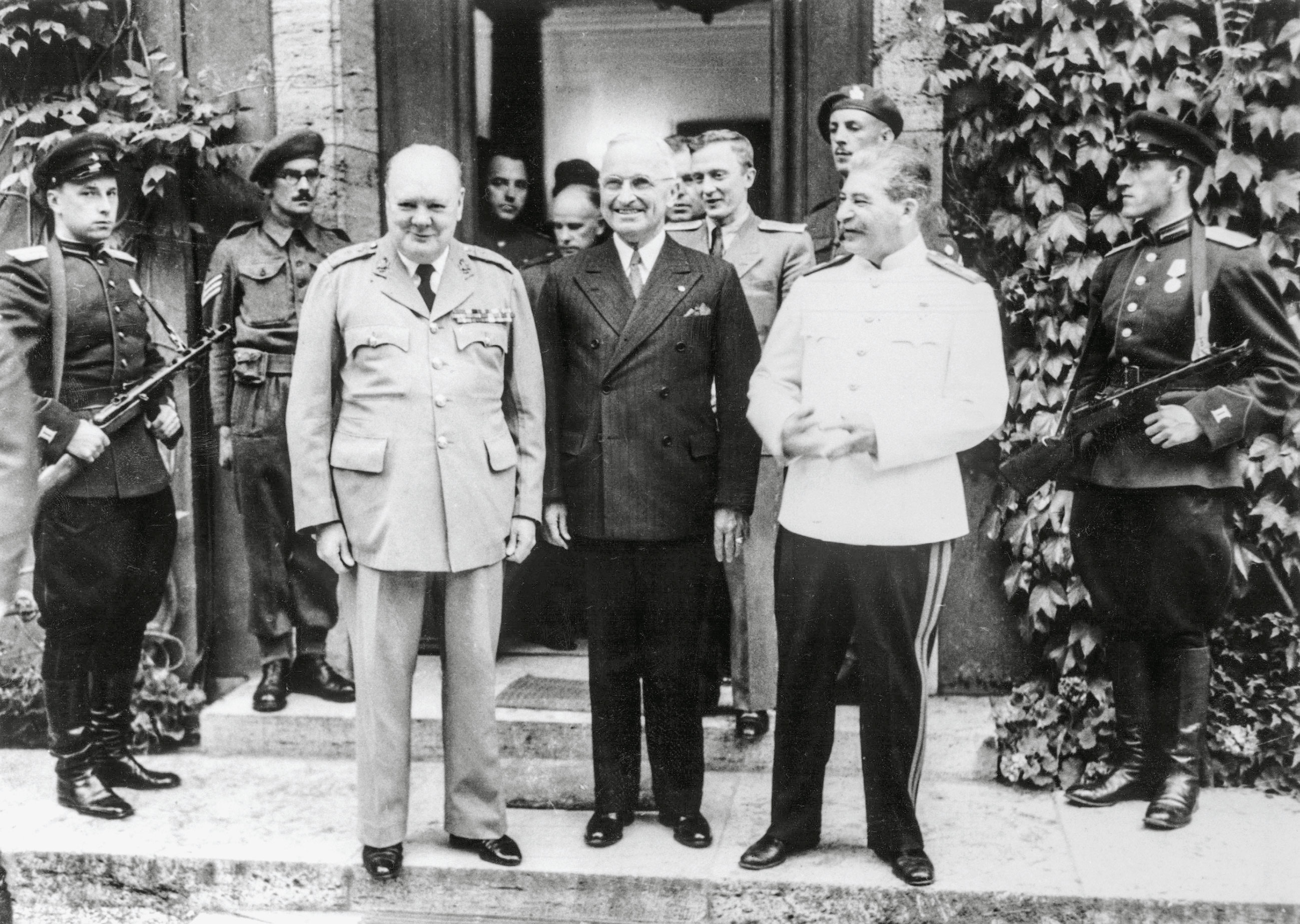 Πώς δεν έγινεν Τρίτος Πόλεμος – Λούσιους Κλέι-21