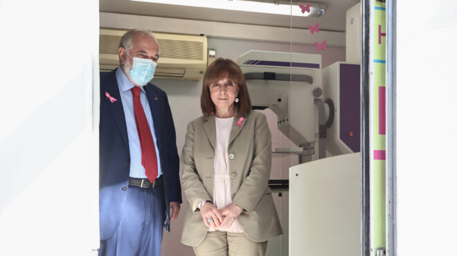 σακελλαροπούλου-για-καρκίνο-του-μαστ-562691674