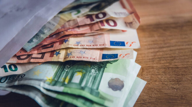 δάνεια-33-δισ-ευρώ-έχουν-ρυθμισθεί-μέσω-562656124