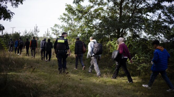 δυσαρέσκεια-γερμανών-για-το-μεταναστ-562666813