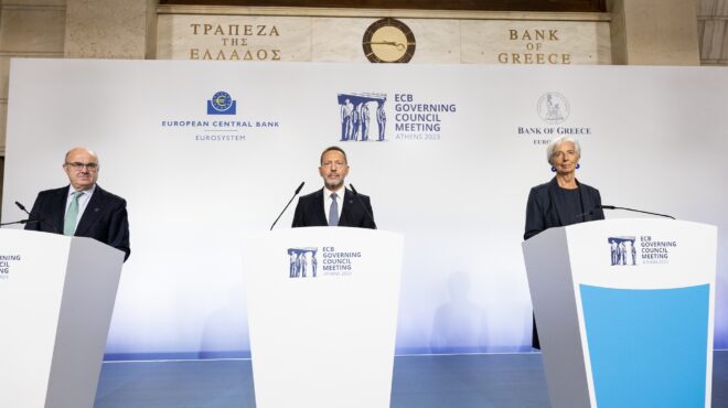 υψηλό-κόστος-δανεισμού-για-αρκετό-και-562695535