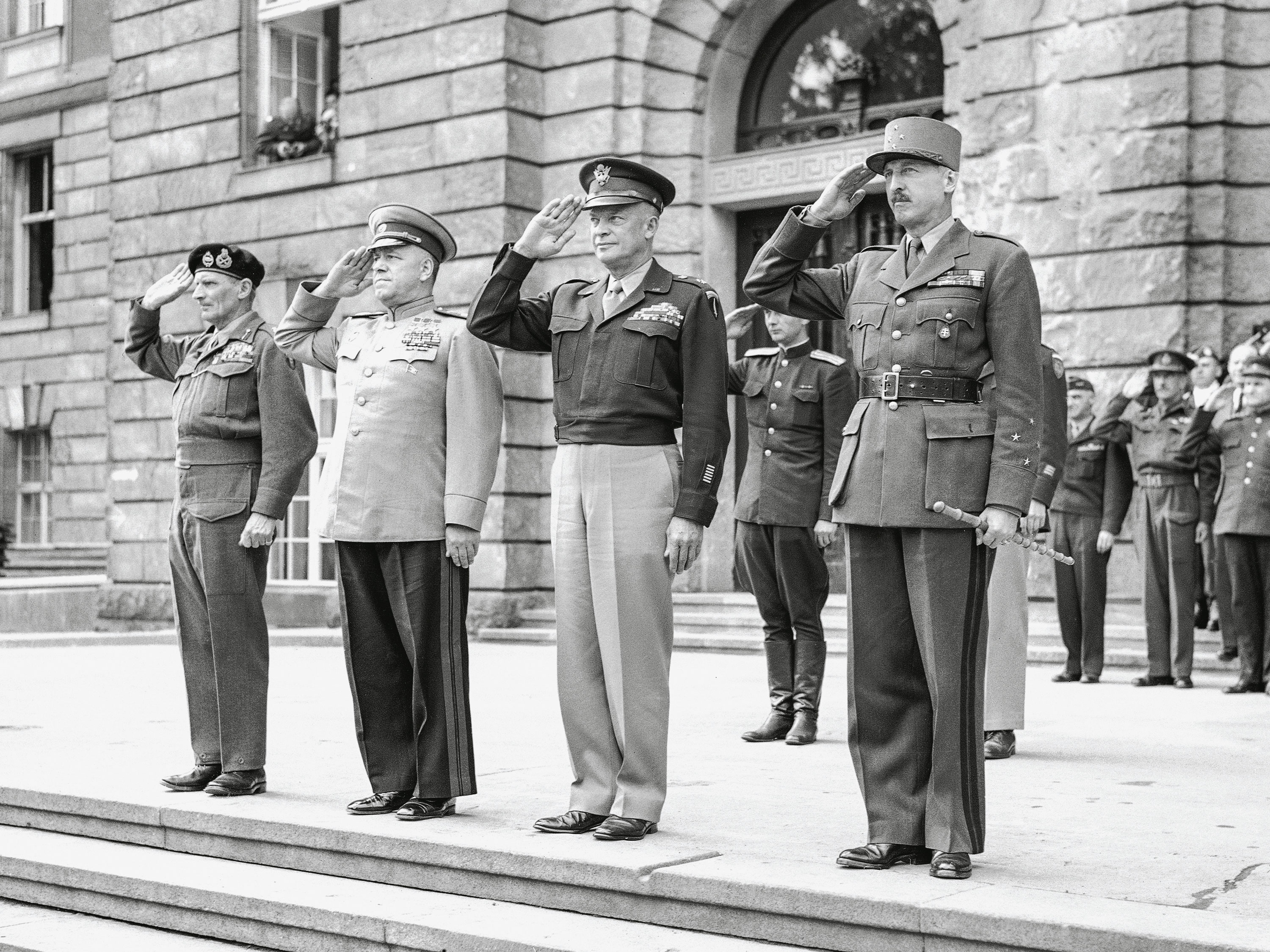 Πώς δεν έγινεν Τρίτος Πόλεμος – Λούσιους Κλέι-15