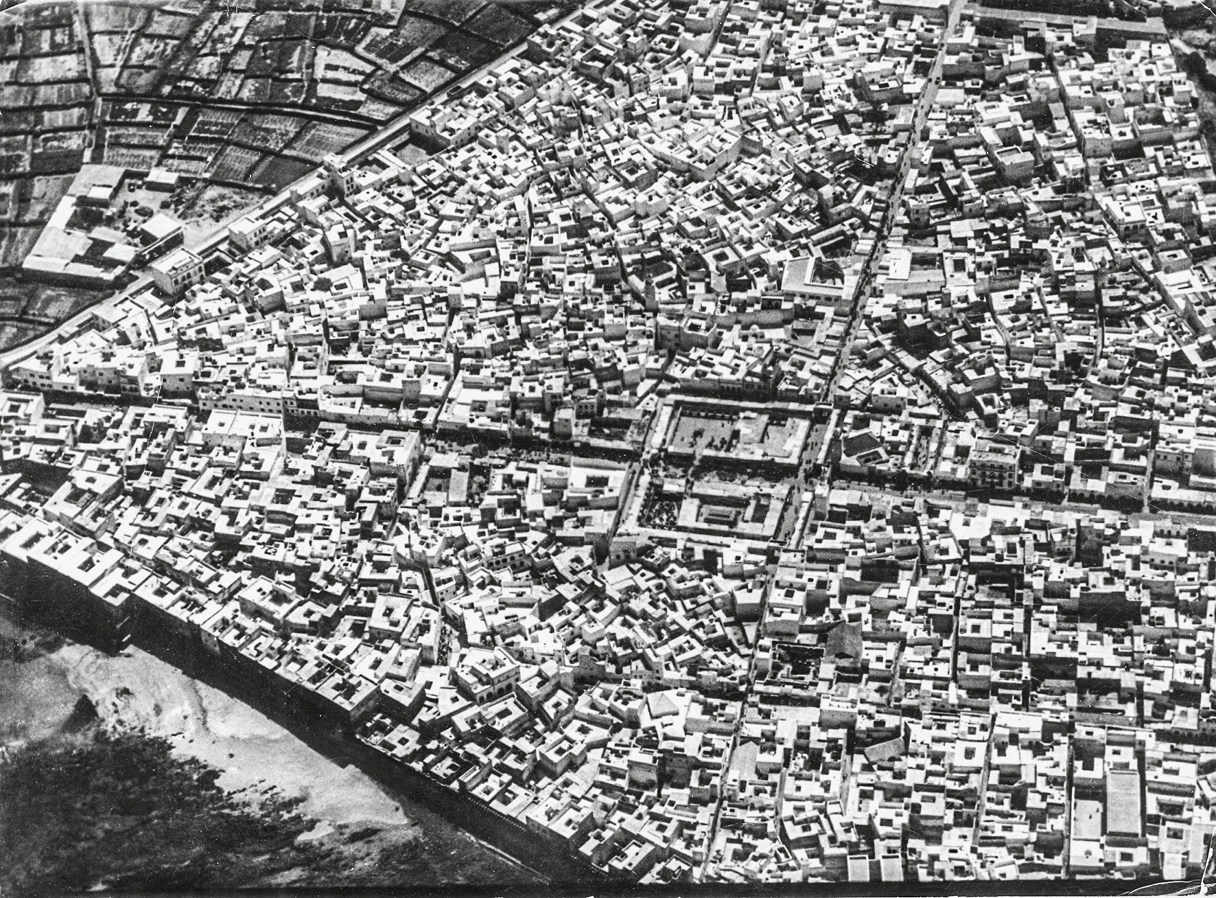 Η νέα μεγάλη πτήσις – Το Ζέπελιν πάνω από τον Ατλαντικό-19