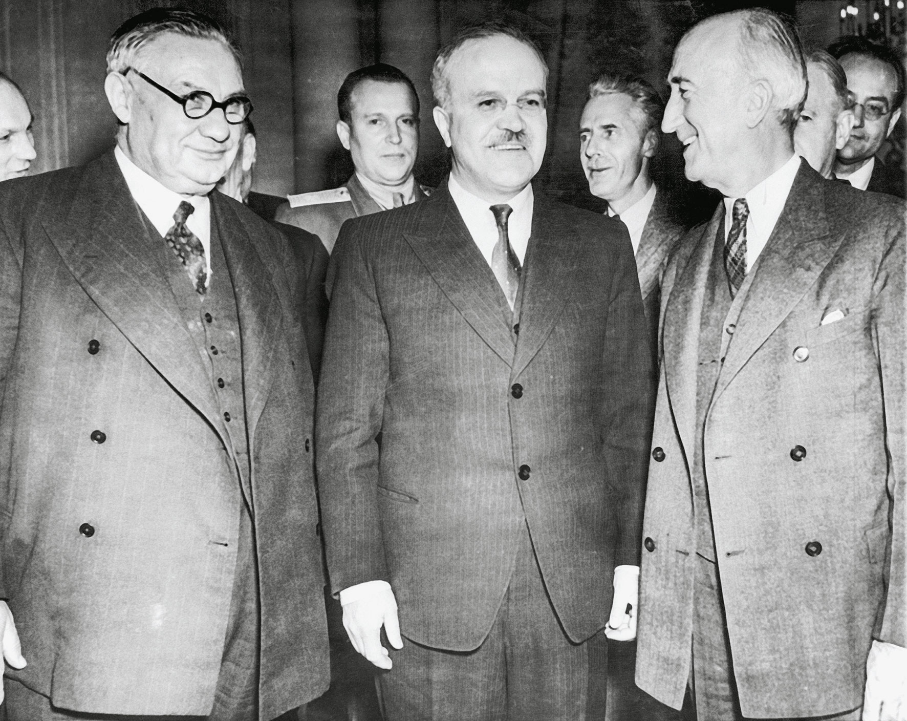 Πώς δεν έγινεν Τρίτος Πόλεμος – Λούσιους Κλέι-19