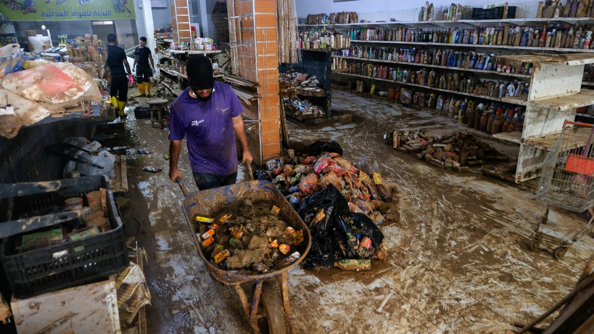 Πλημμύρες στη Λιβύη: Συνεχίζεται η επίπονη αναζήτηση αγνοουμένων στην Ντέρνα-2