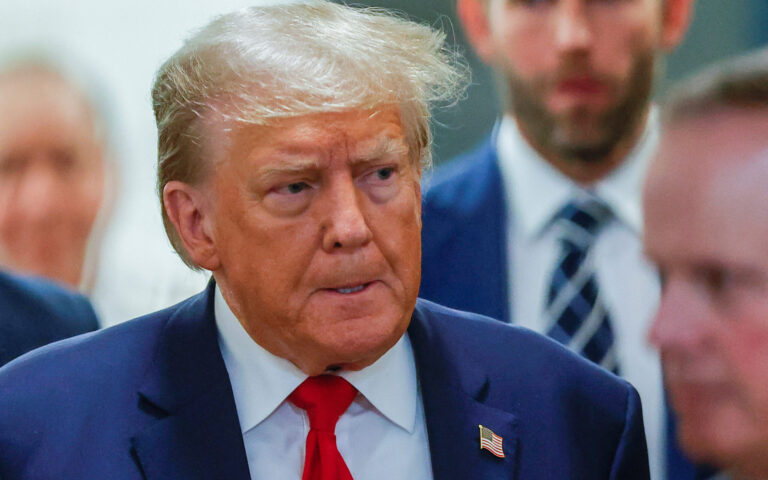 Ο Τραμπ έδωσε σε Αυστραλό κροίσο μυστικά για υποβρύχια