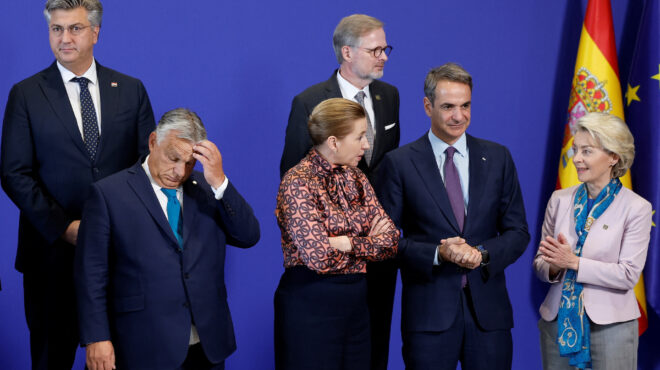 σύνοδος-ε-ε-στη-γρανάδα-πολωνία-και-ου-562657354