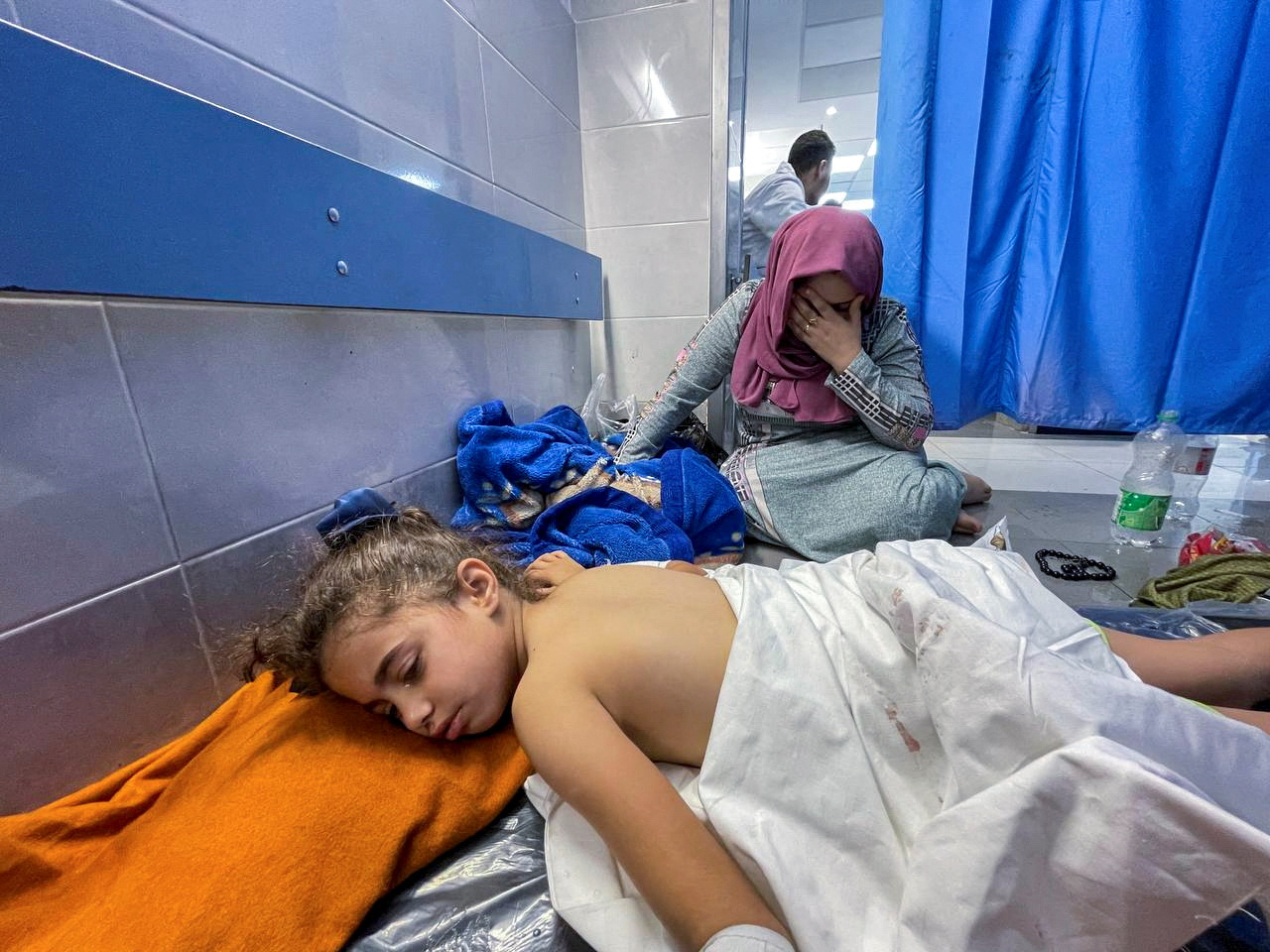 Ανθρωπιστική κρίση στη Λωρίδα της Γάζας: «Οι Παλαιστίνιοι εξωθούνται σε μιαν άβυσσο»-7