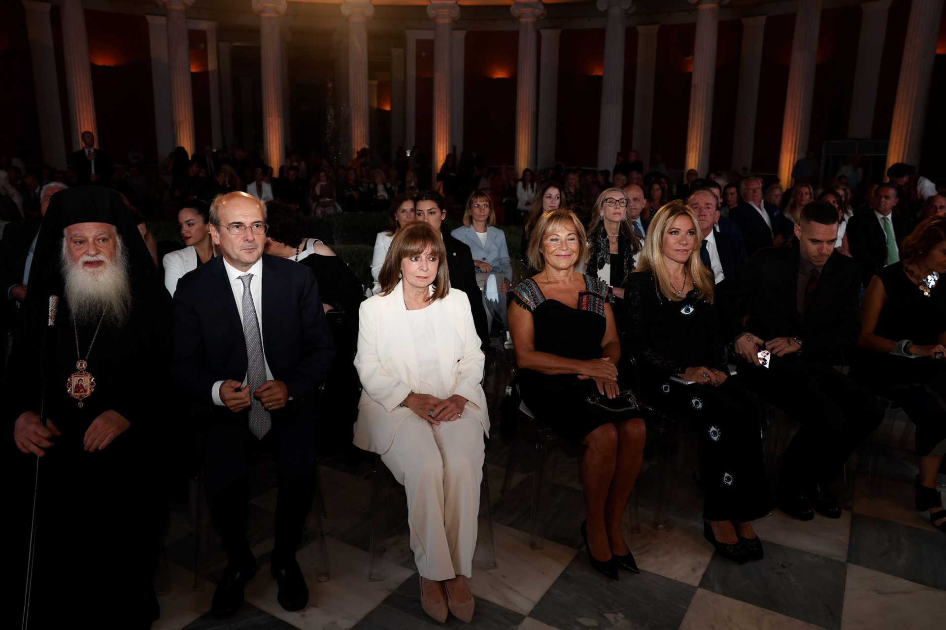 Η Μαριάννα Λάτση βραβεύθηκε για τη σπουδαία προσφορά της στην περίθαλψη-2