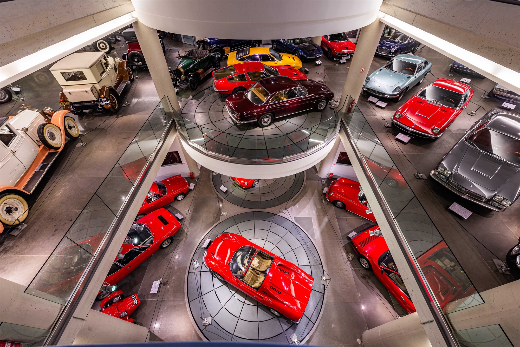 Κυκλοφοριακή αγωγή στην οδό Ιουλιανού με ένα μύθο της παιδικής μας ηλικίας-1