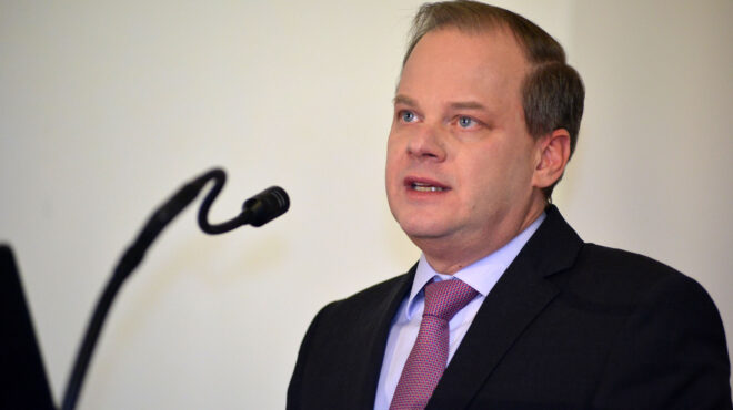 καραμανλής-ο-κασσελάκης-είναι-άξιος-σ-562650910