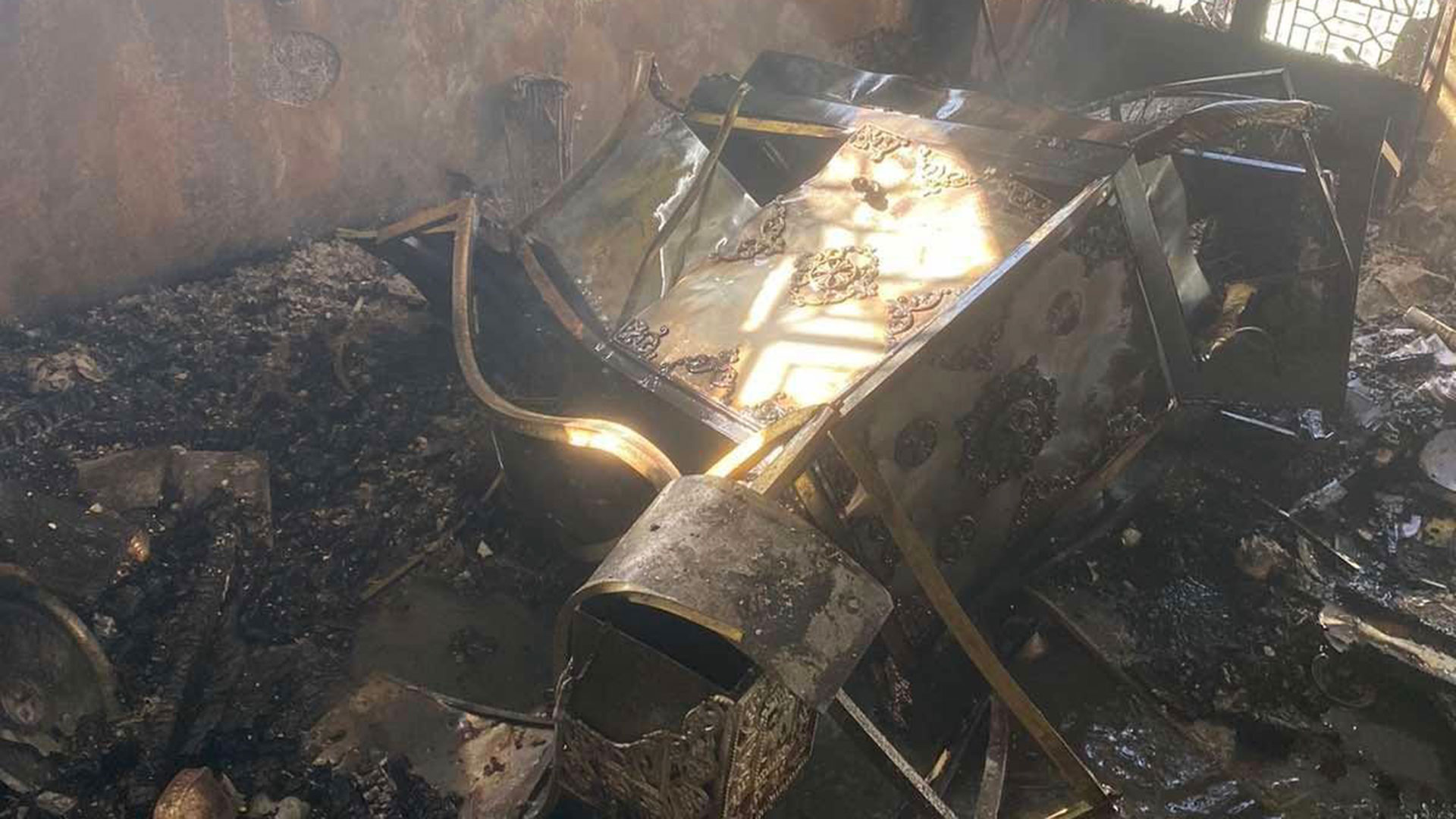 Αστυπάλαια: Φωτιά σε εκκλησία του 1762-2