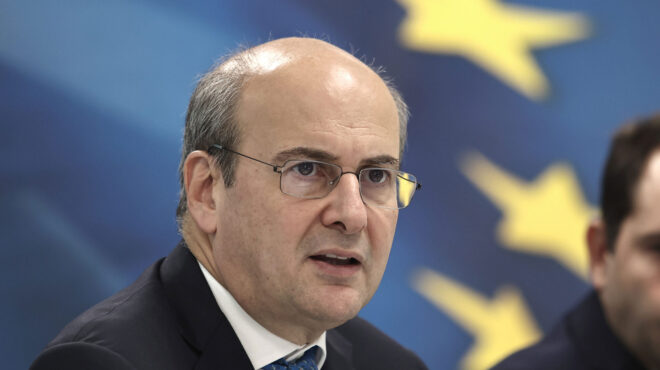 χατζηδάκης-εννιά-πρωτοβουλίες-για-τη-562702090