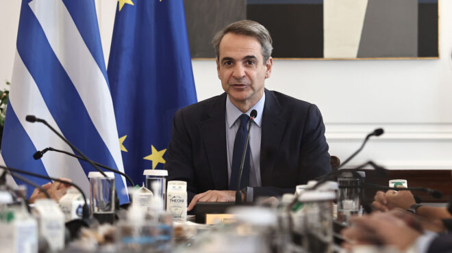 σύσκεψη-υπό-τον-κυρ-μητσοτάκη-για-την-π-562650925